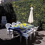 La Casina - *