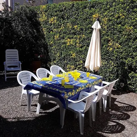 La Casina - *