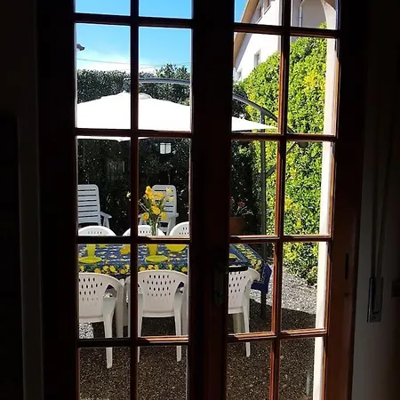 Feriehus La Casina - Castiglioncello